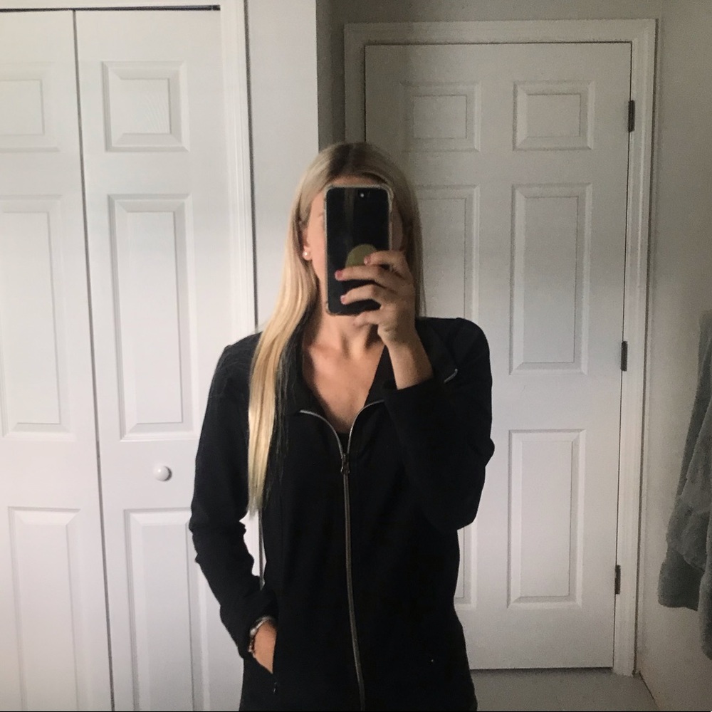 Black lululemon Jacket